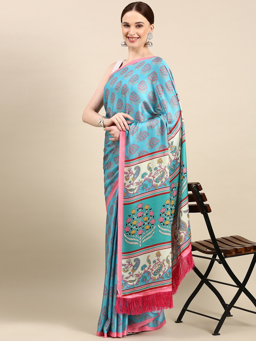 

VASTRANAND Floral Satin Saree, Blue
