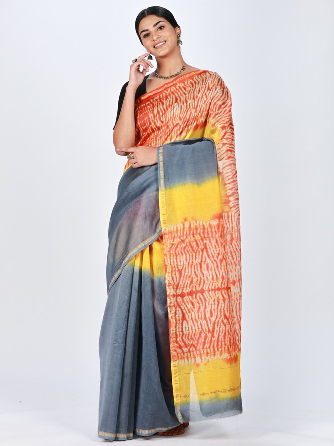 

ReshaWeaves Tie and Dye Zari Silk Cotton Chanderi Saree, Grey