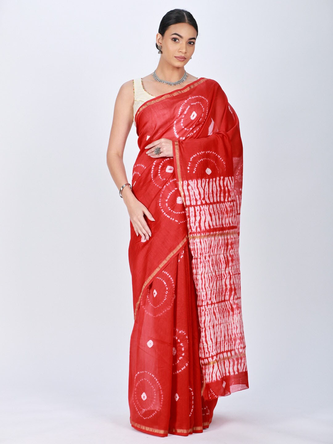 

ReshaWeaves Tie and Dyed Zari Silk Cotton Chanderi Saree, Red