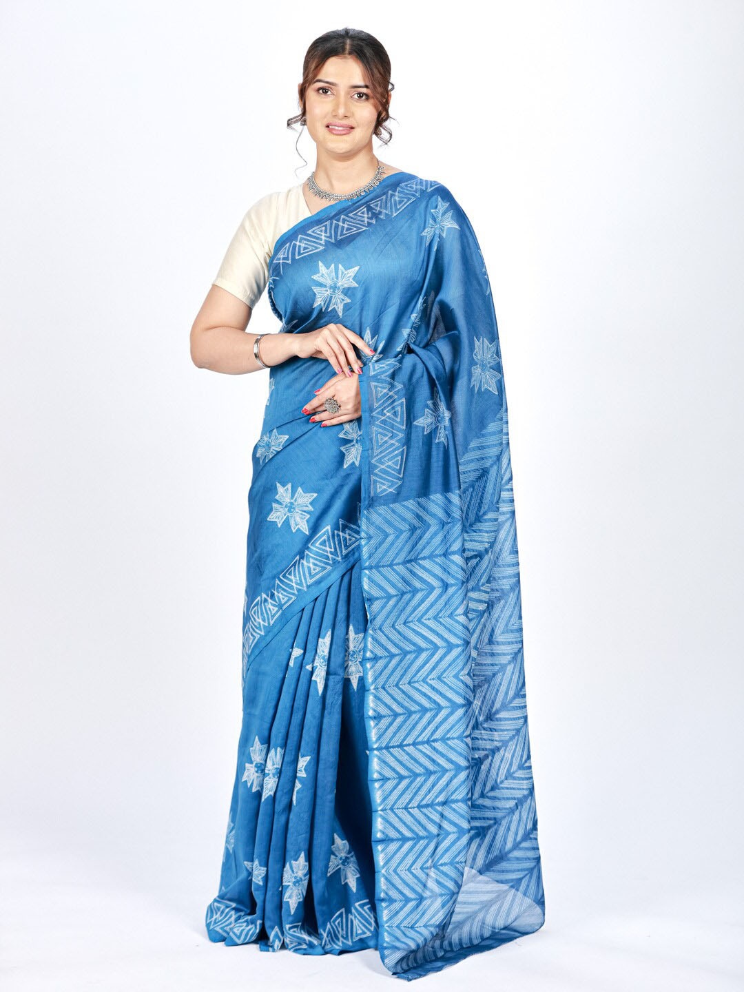 

ReshaWeaves Tie and Dye Pure Silk Chanderi Saree, Blue