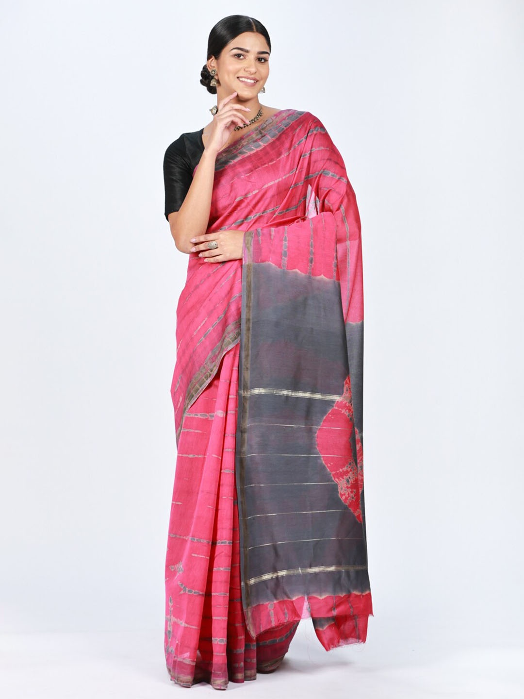 

ReshaWeaves Tie and Dye Silk Cotton Chanderi Zari Saree, Pink
