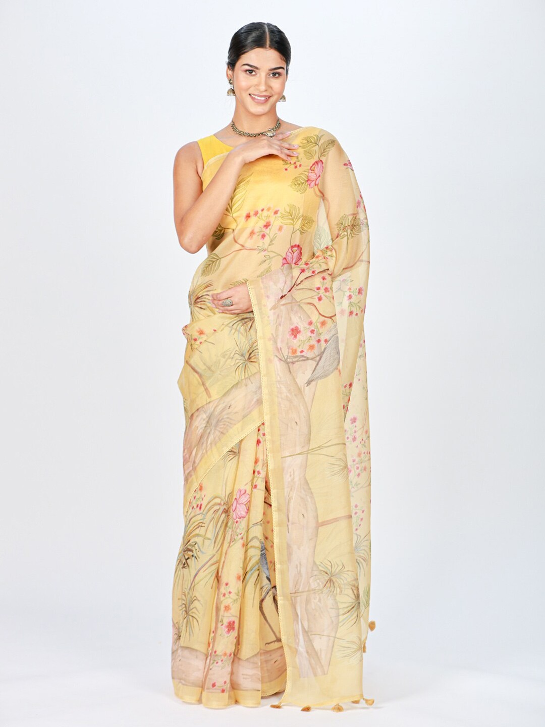 

ReshaWeaves Floral Printed Organza Saree, Yellow