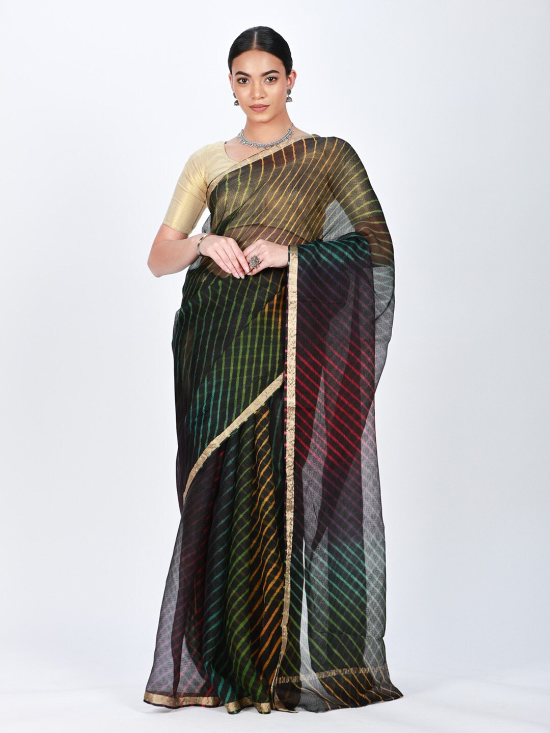 

ReshaWeaves Leheriya Pure Silk Saree, Black