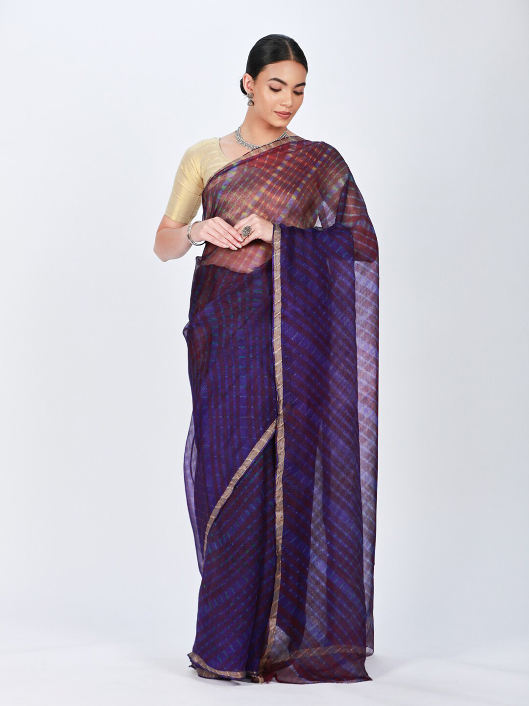 

ReshaWeaves Chkecked Zari Pure Silk Saree, Purple