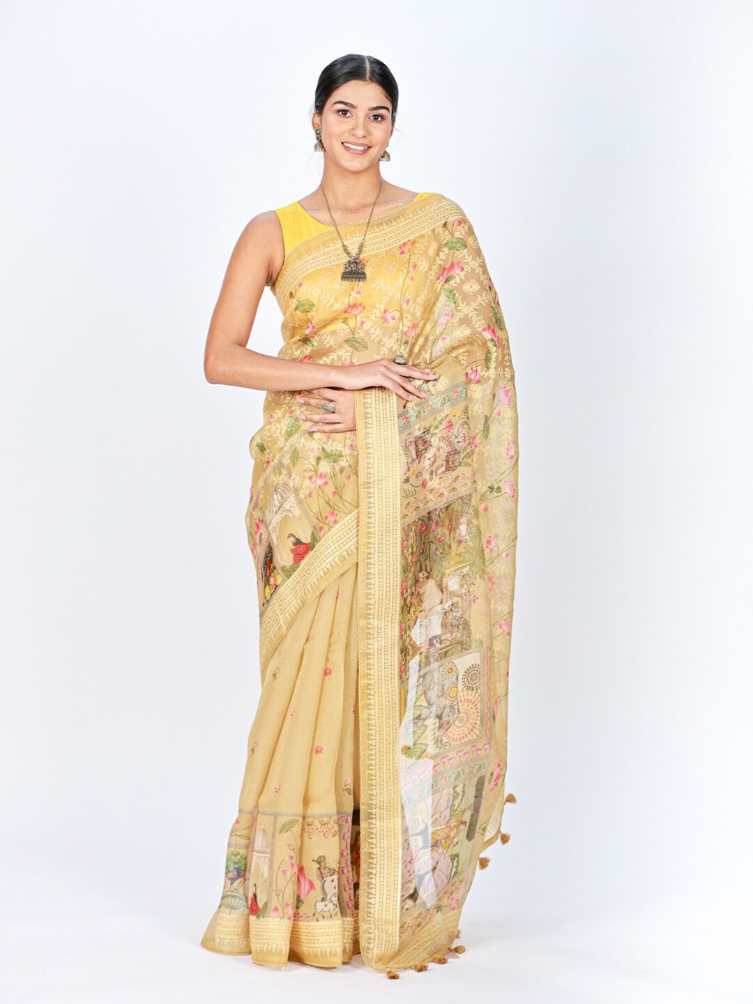 

ReshaWeaves Gold-Toned & Green Floral Embroidered Organza Saree