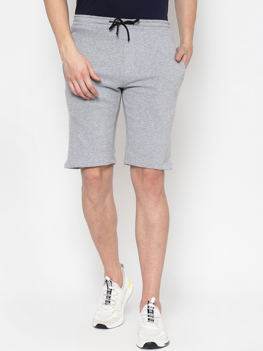 

PAUSE SPORT Men Mid-Rise Cotton Shorts, Grey melange