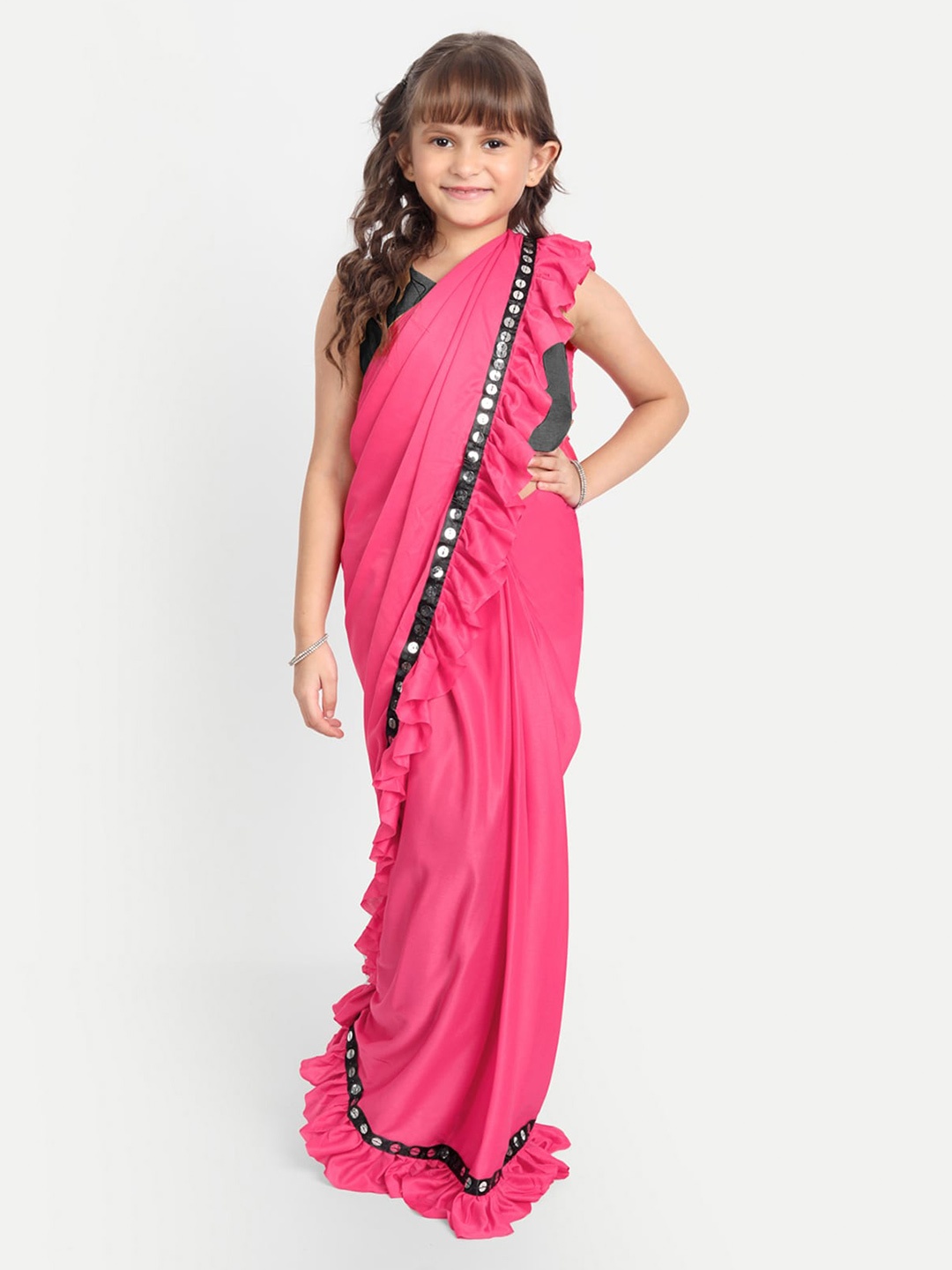 

LOOKS AND LIKES Girls Embellished Boarder Sequinned Ruffles Saree, Pink