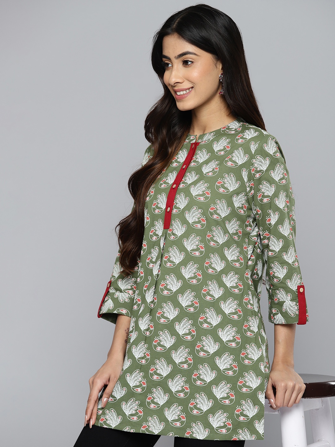 

HERE&NOW Ethnic Motifs Printed Pure Cotton Straight Kurti, Green