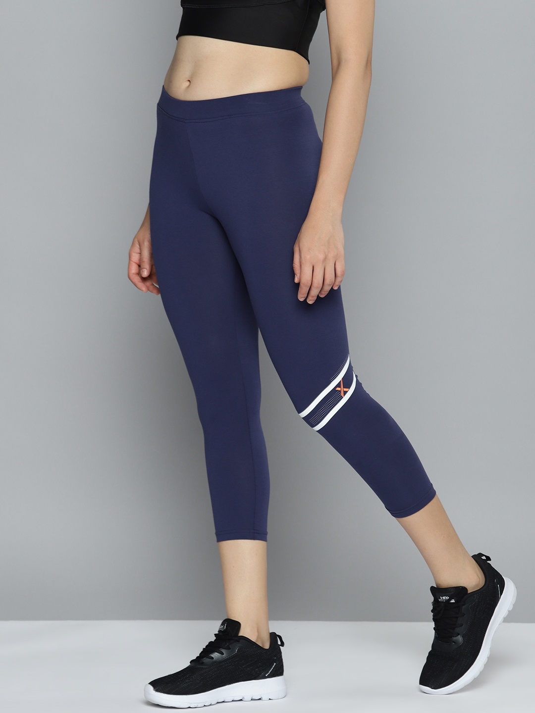 

HRX by Hrithik Roshan Women Striped Detail Slim Fit 3/4th Tights, Navy blue
