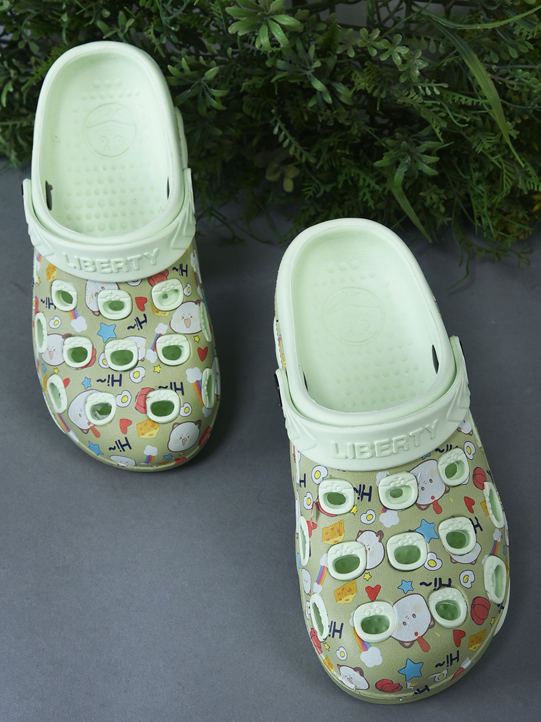 

Liberty Kids Conversational Printed Clogs, Green