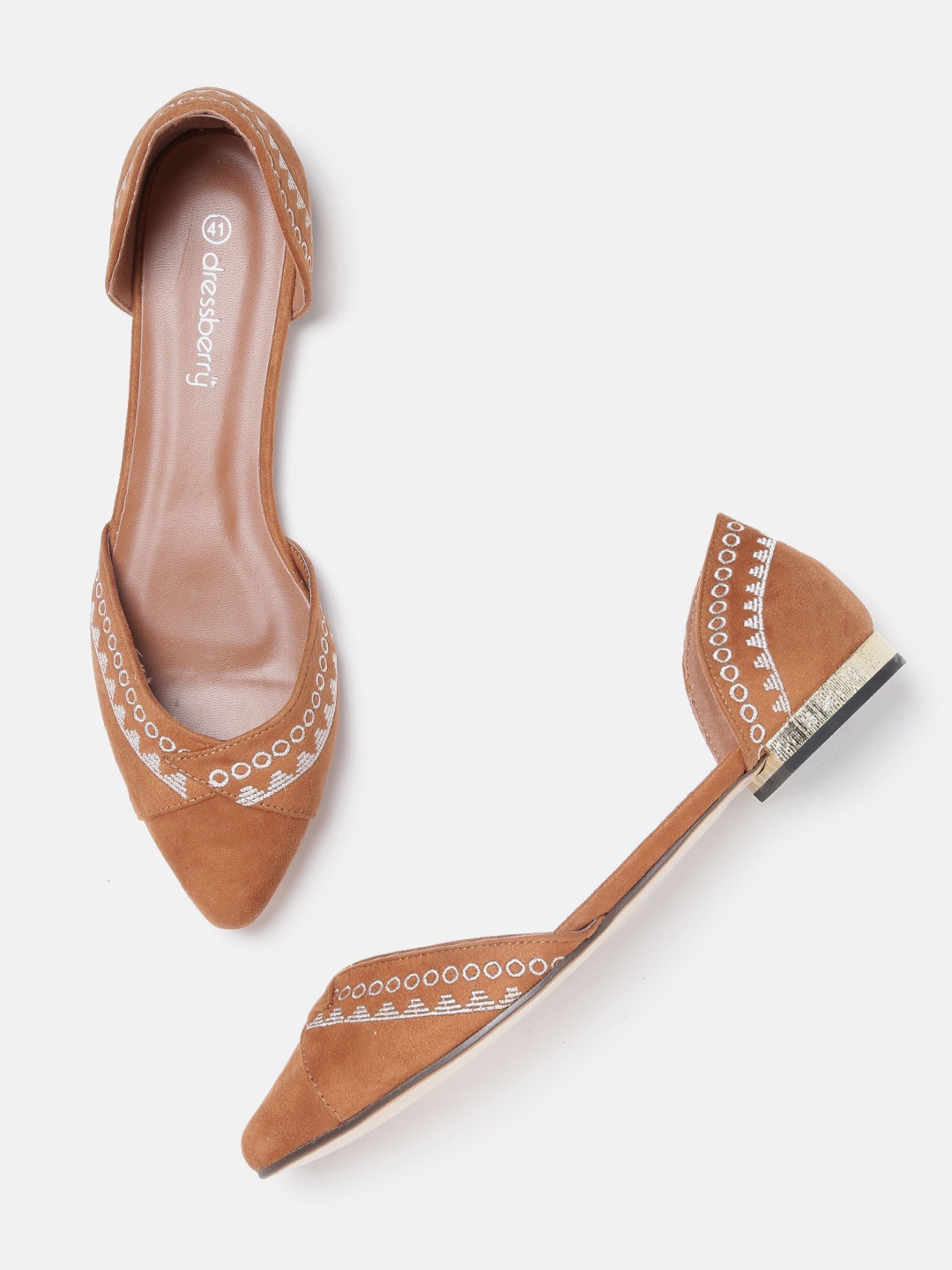 

DressBerry Women Brown Embroidered Flats