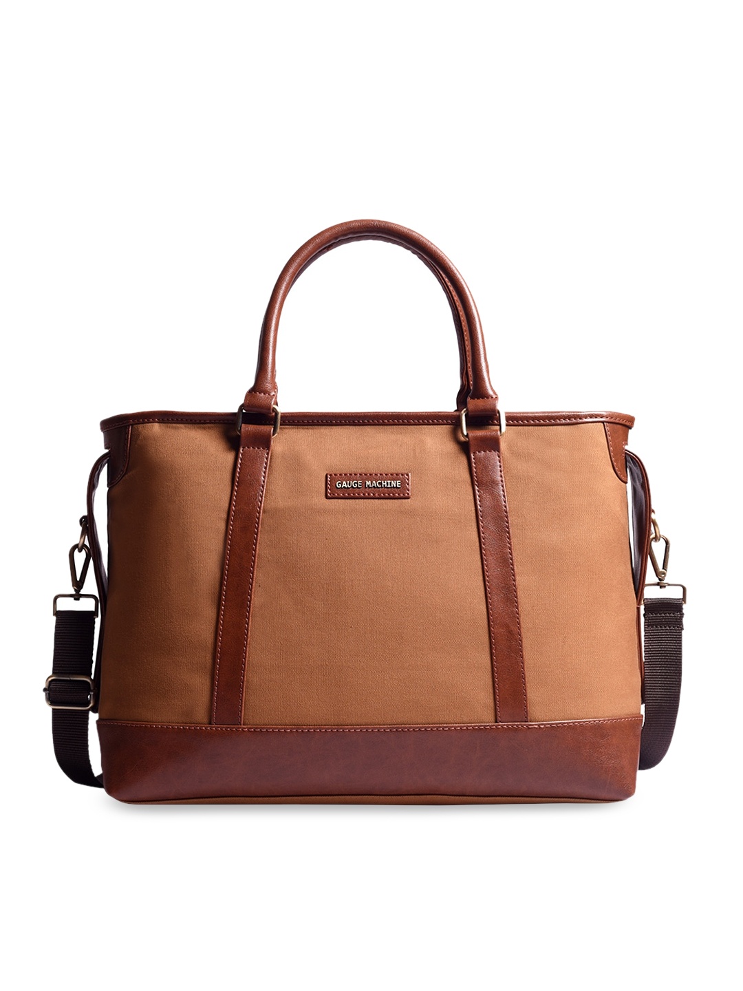 

Gauge Machine Textured Medium Duffel Bag, Tan
