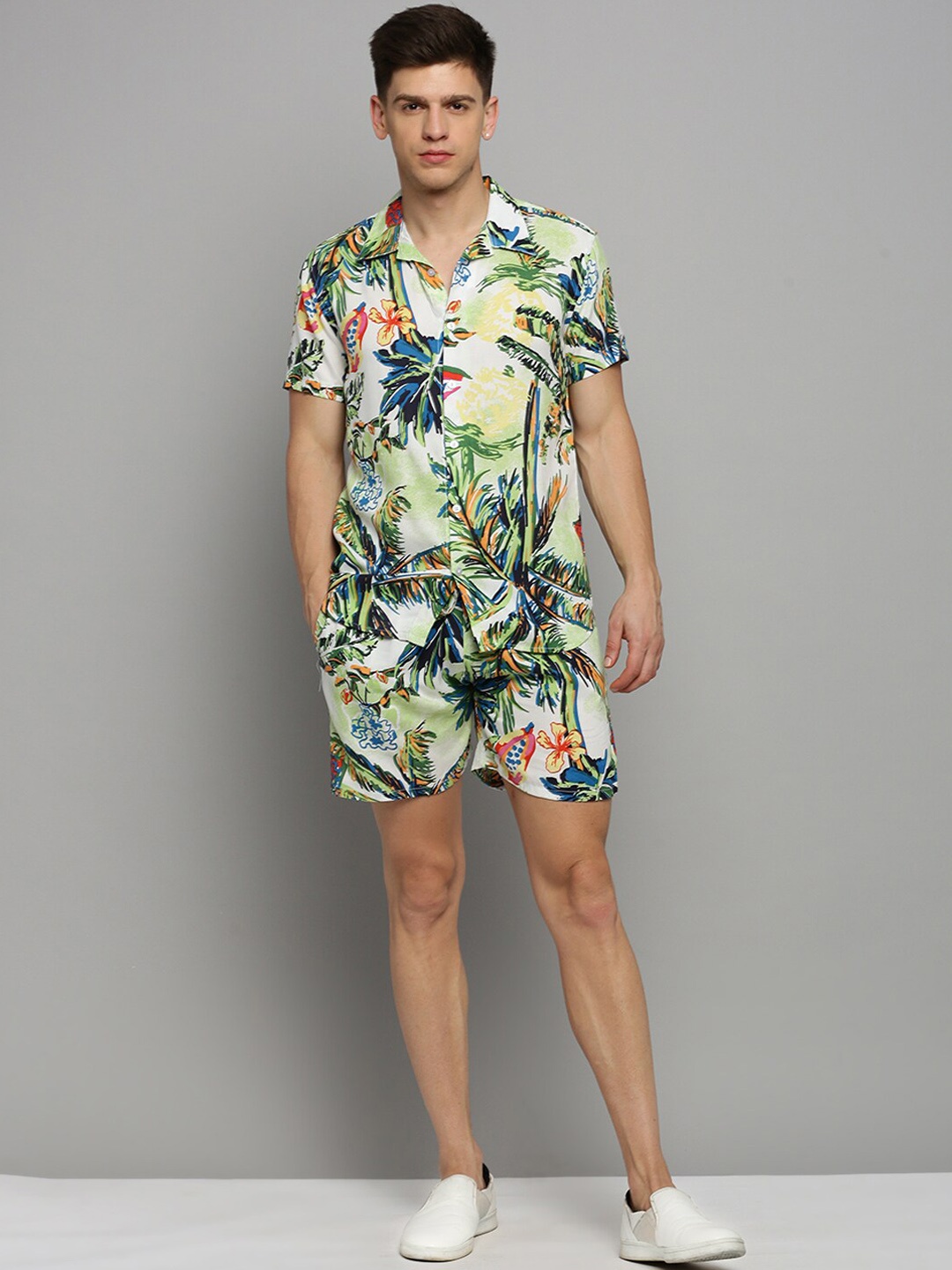 

SHOWOFF Tropical Printed Shirt Collar Co-Ords, White