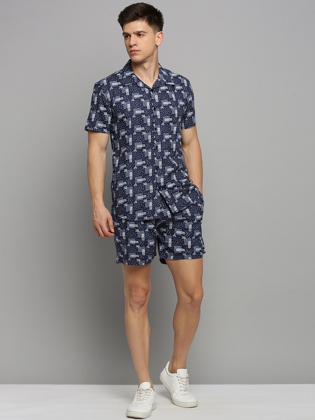 

SHOWOFF Geometric Printed Printed Shirt Collar Co-Ords, Navy blue
