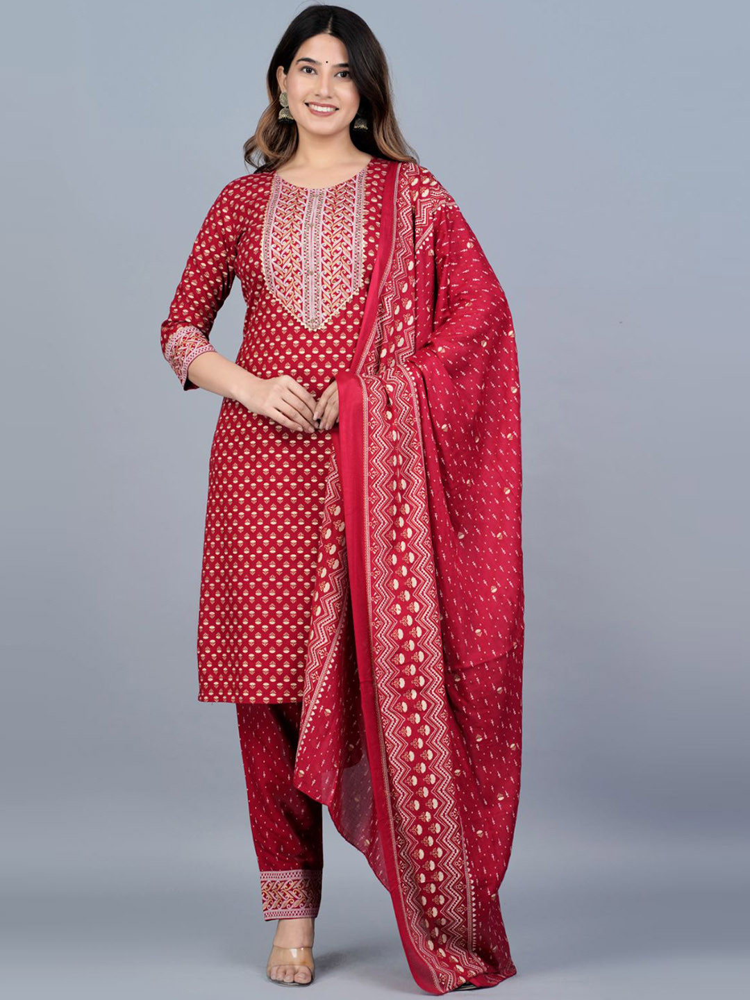 

FABISTA Ethnic Motifs Printed Gottapatti Kurta With Trousers & Dupatta, Red