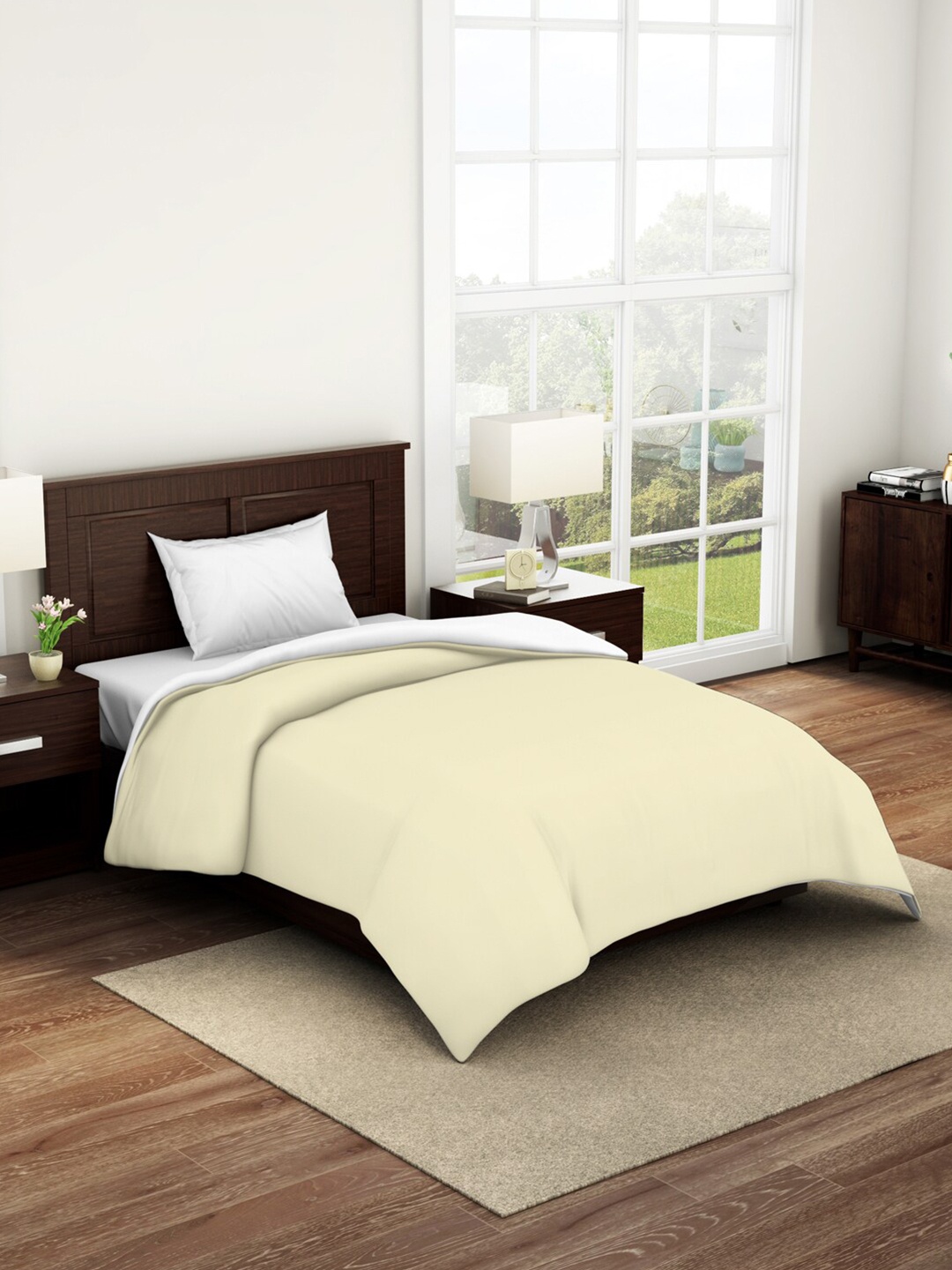 

SPACES Essentials Yellow & White AC Room 150 GSM Pure Cotton Single Bed Quilt