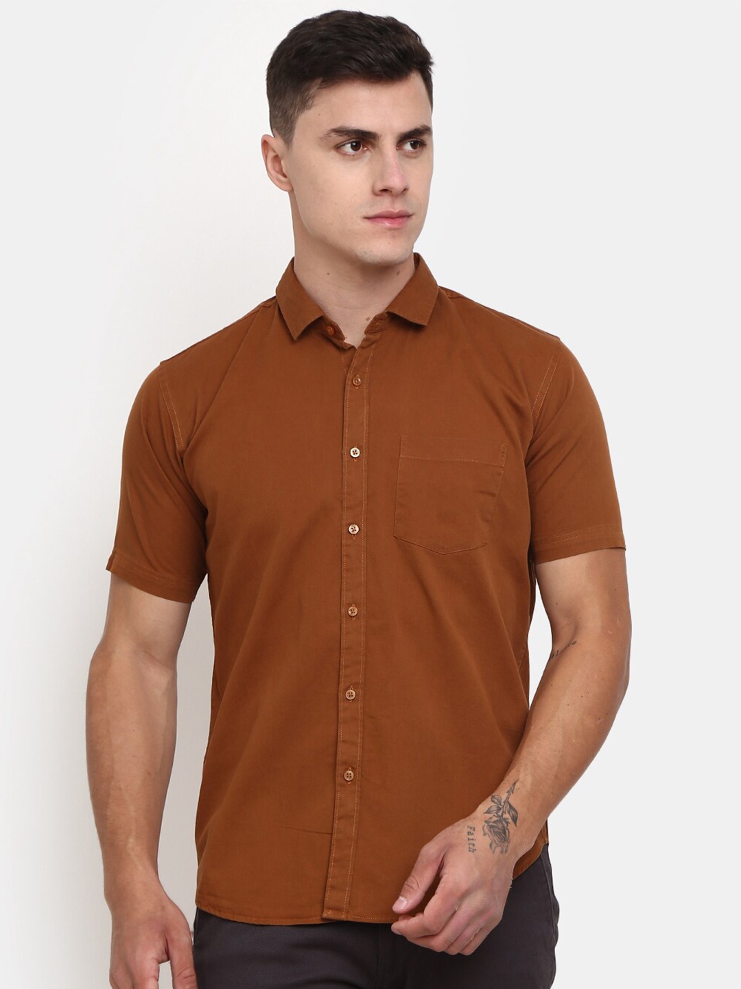 

V-Mart Spread Collar Classic Cotton Casual Shirt, Brown