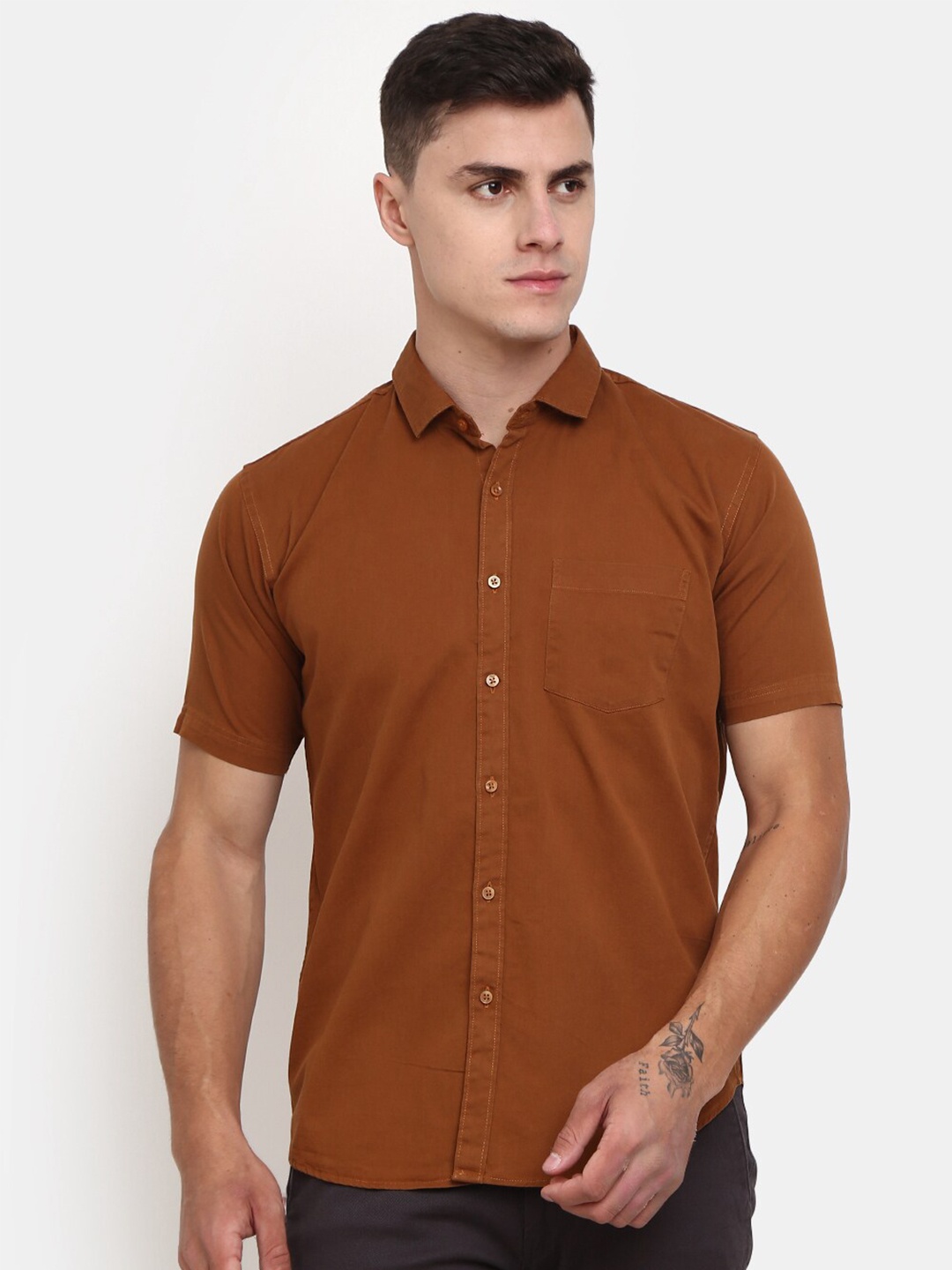 

V-Mart Spread Collar Classic Cotton Casual Shirt, Brown