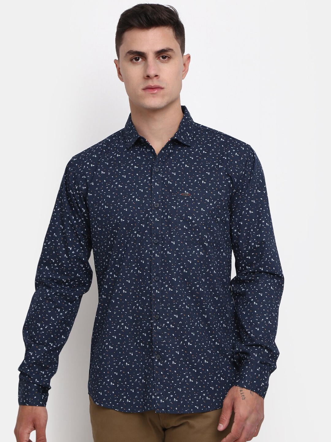 

V-Mart Classic Floral Printed Cotton Casual Shirt, Blue