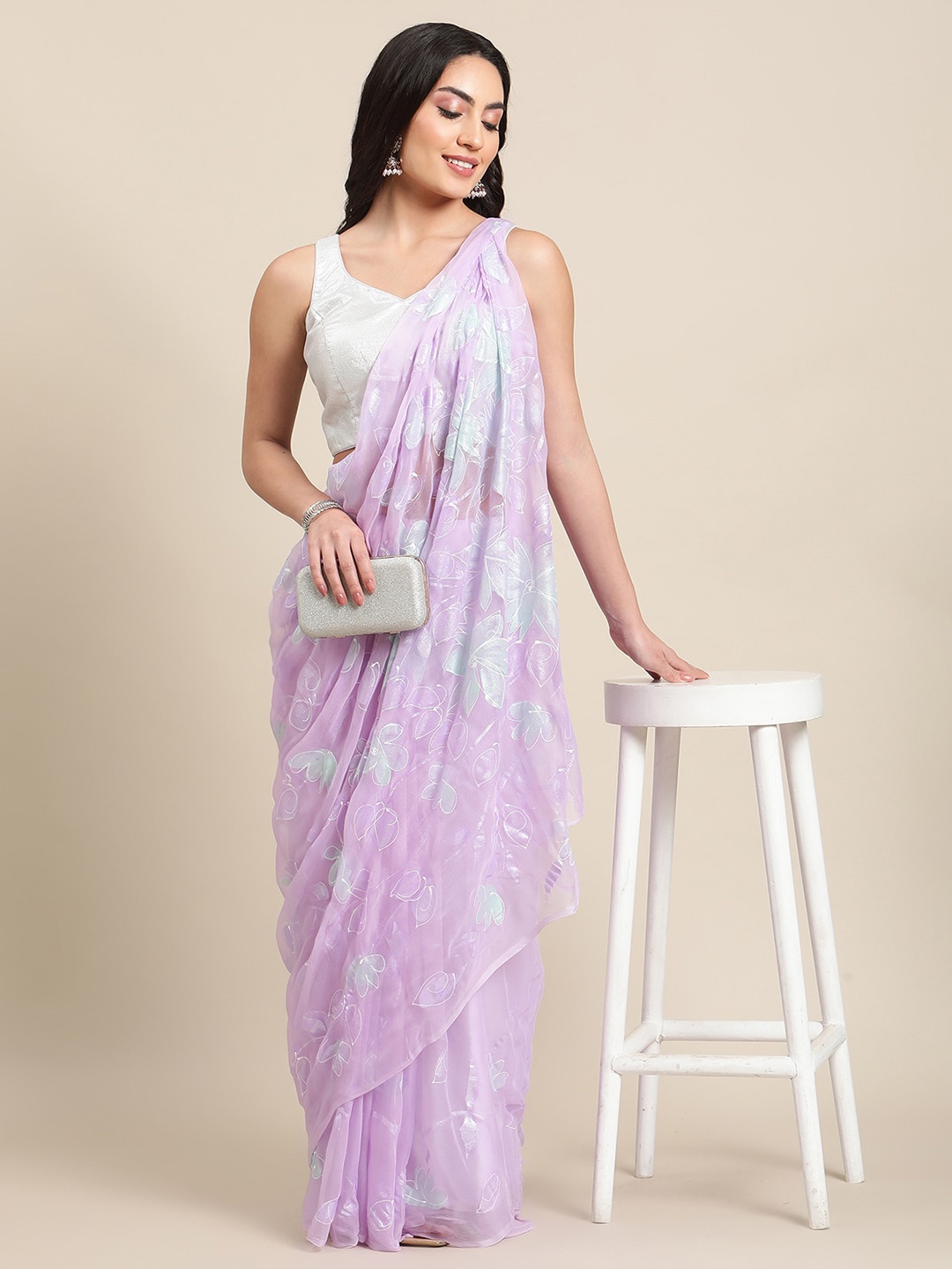 

La Vastraa Floral Hand Pinted Pure Chiffon Saree, Purple