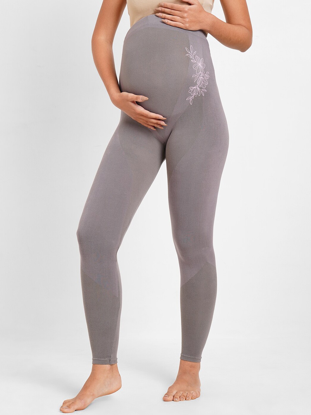 

Inner Sense Super Soft Bamboo Fibre Antimicrobial Seamless Maternity Tights, Grey