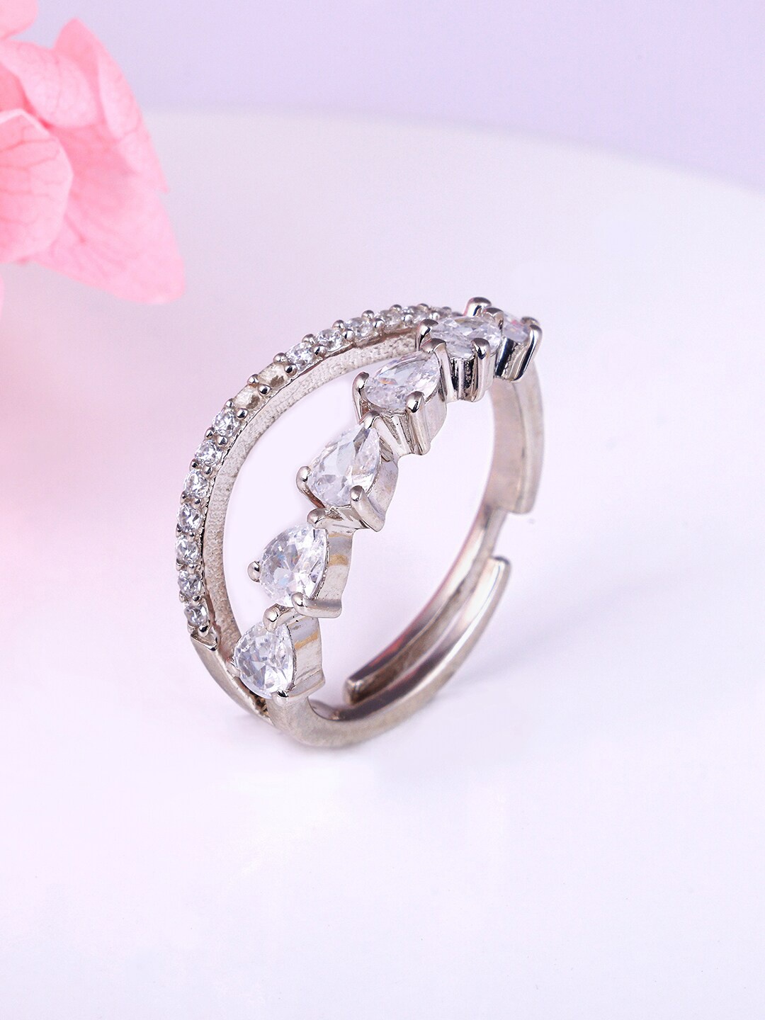 

GIVA 925 Sterling Silver Rhodium-Plated CZ-Studded Finger Ring
