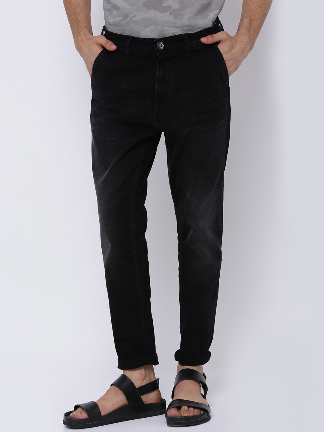 

LOCOMOTIVE Men Black Regular Fit Mid-Rise Clean Look Stretchable Jeans
