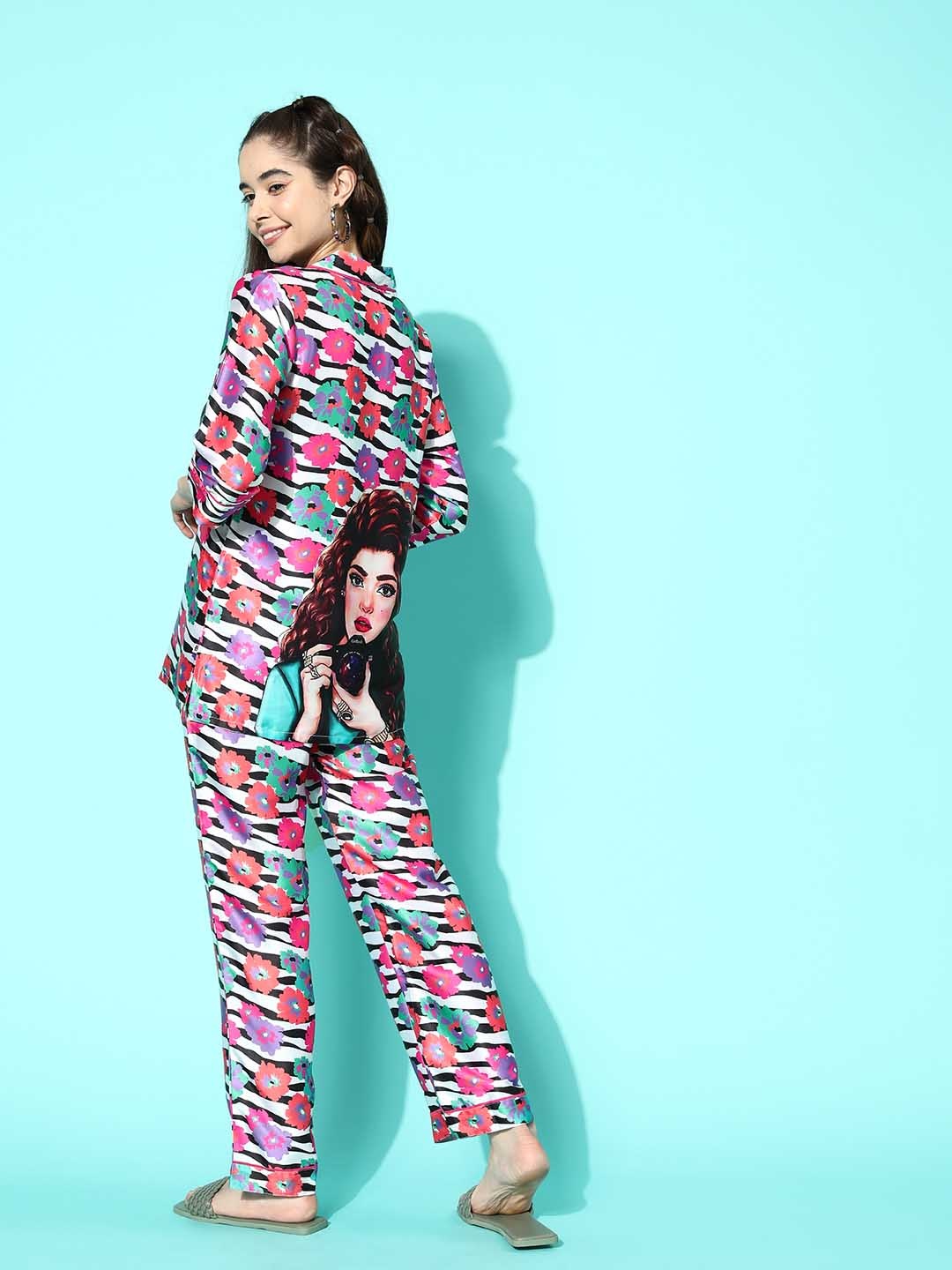

Bannos Swagger Floral Printed Night suit AH-BT-314, Multi