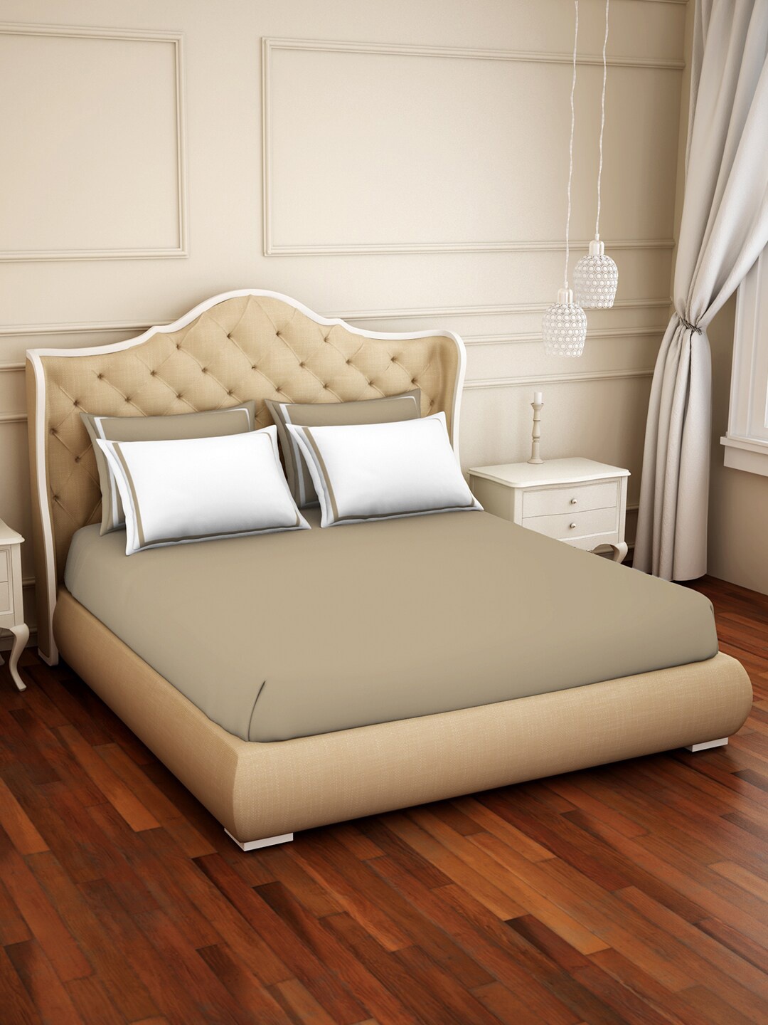 

SPACES Hygro Brown & White 300 TC Flat Cotton King Bedsheet with 4 Pillow Covers