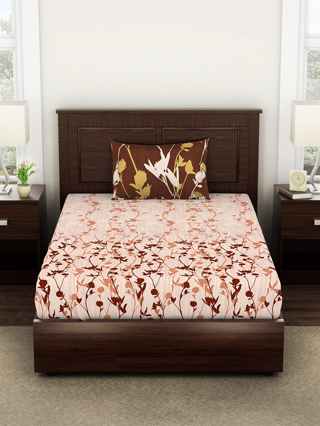

SPACES Bonica Peach-Coloured & Brown 144 TC Flat Cotton Single Bedsheet & 1 Pillow Covers