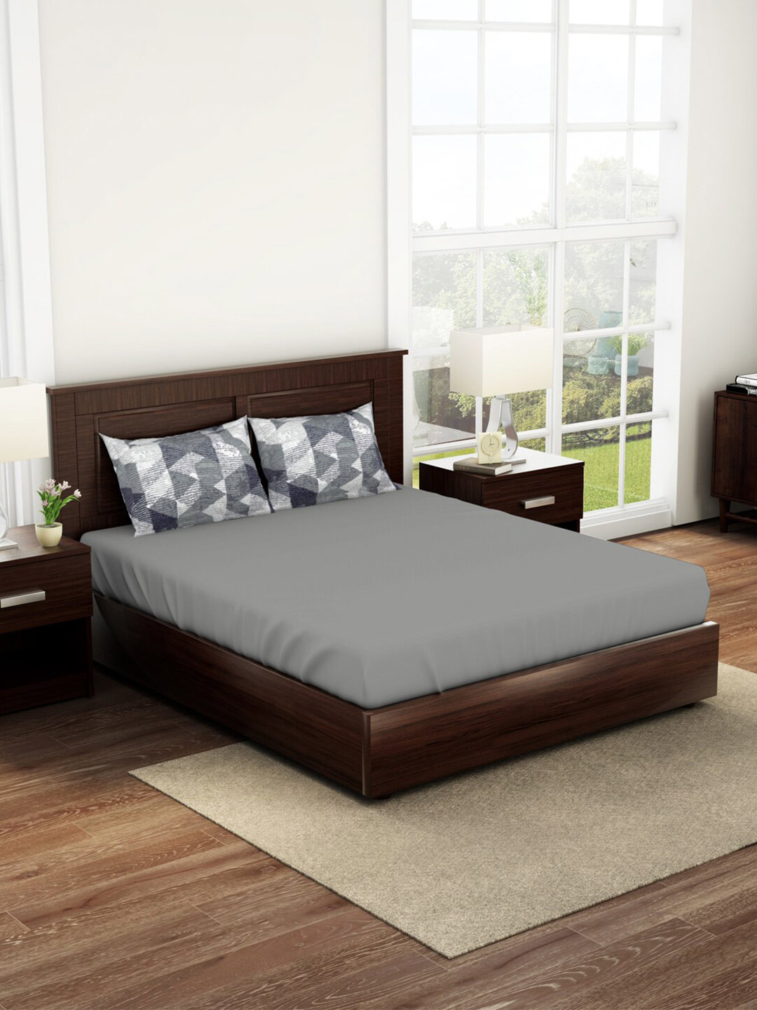 

SPACES Geostance Grey 144 TC Flat Pure Cotton King Bedsheet with 2 Pillow Covers