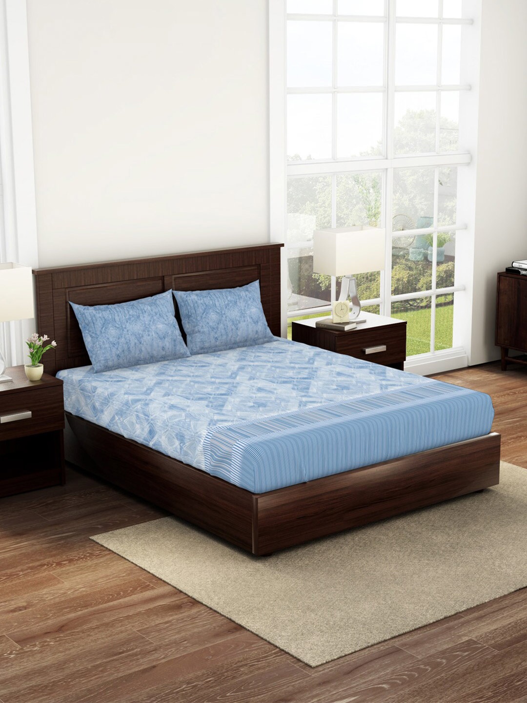 

SPACES Geostance Blue Geometric 180 TC Flat Cotton King Bedsheet with 2 Pillow Covers