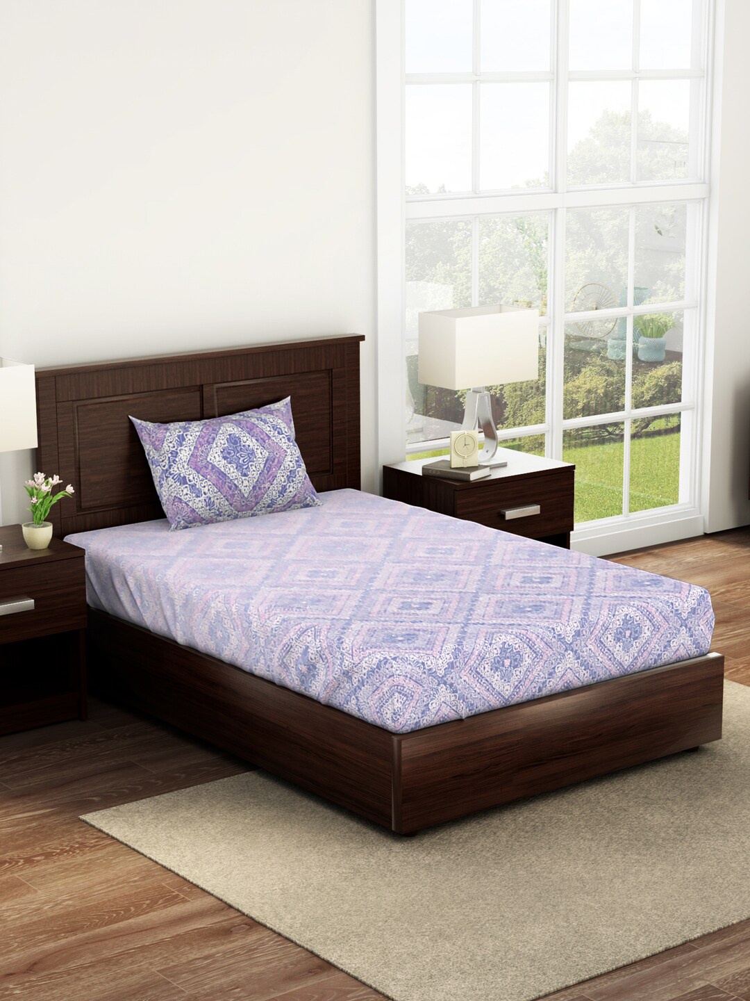 

SPACES Geostance Violet & Pink 144 TC Flat Pure Cotton Single Bedsheet & 1 Pillow Cover