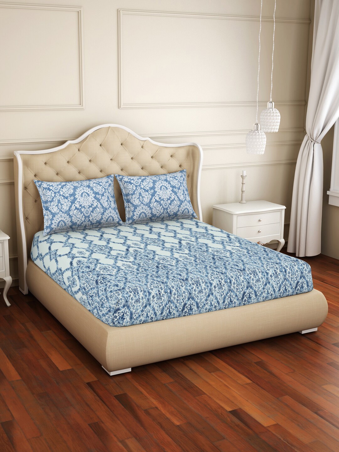 

Welspun Off White & Blue Printed 144 TC Cotton Queen Bedsheet With 2 Pillow Covers