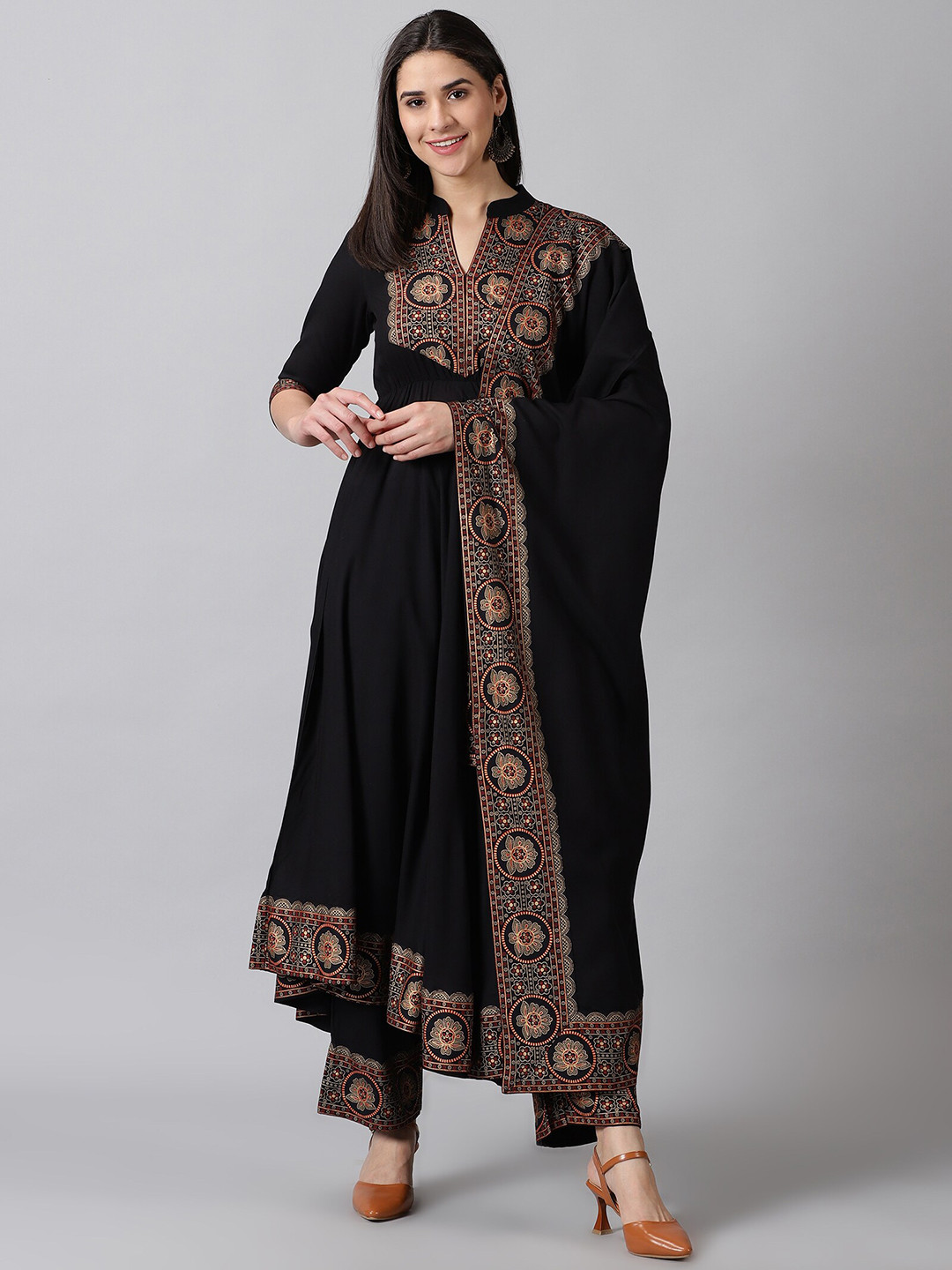

PURSHOTTAM WALA Printed Band Collar Anarkali Kurta with Palazzos & With Dupatta, Black