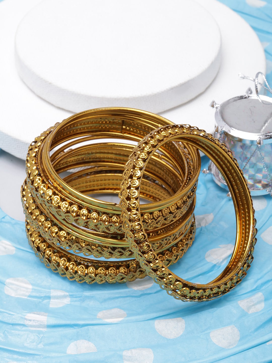 

DIVA WALK Set Of 10 Gold-Plated Bangles
