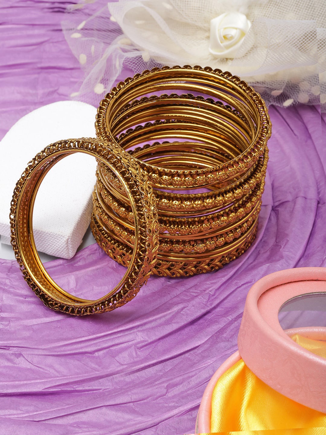 

DIVA WALK Set Of 18 Gold-Plated Bangles
