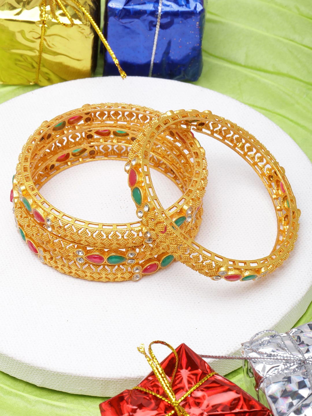 

DIVA WALK Set Of 4 Gold-Plated Stone Studded Bangles