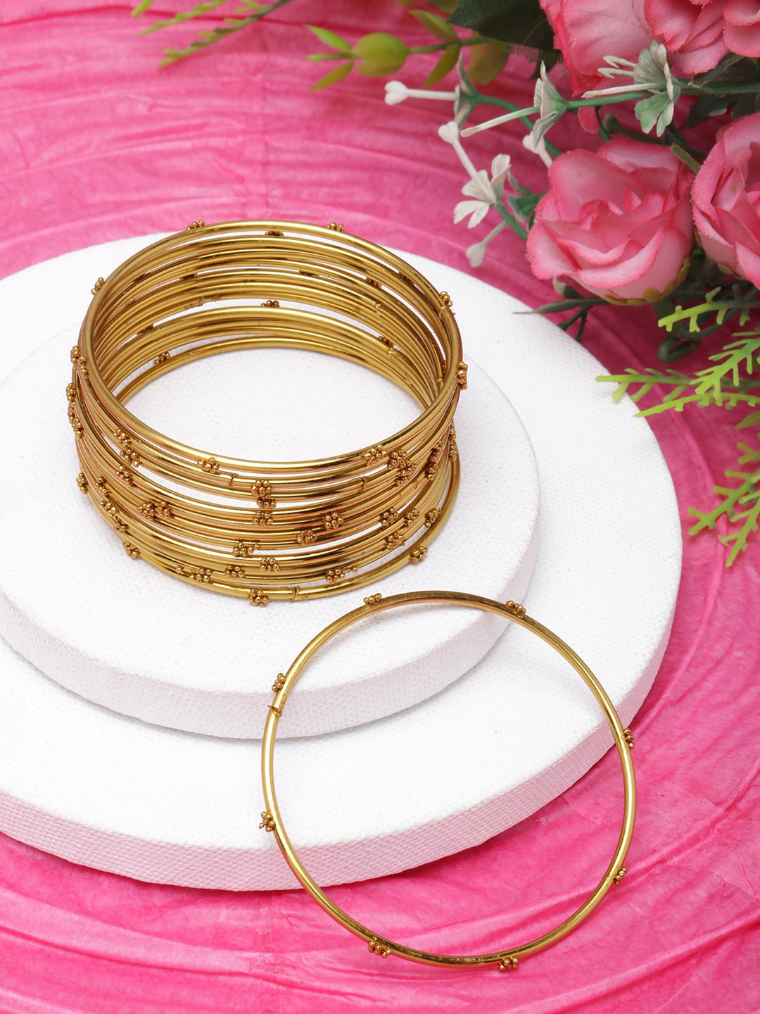 

DIVA WALK Set Of 12 Gold-Plated Bangles