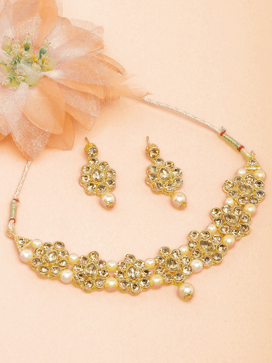 

DIVA WALK Gold-Plated Stone-Studded & Pearl Beaded Jewellery Set, Off white