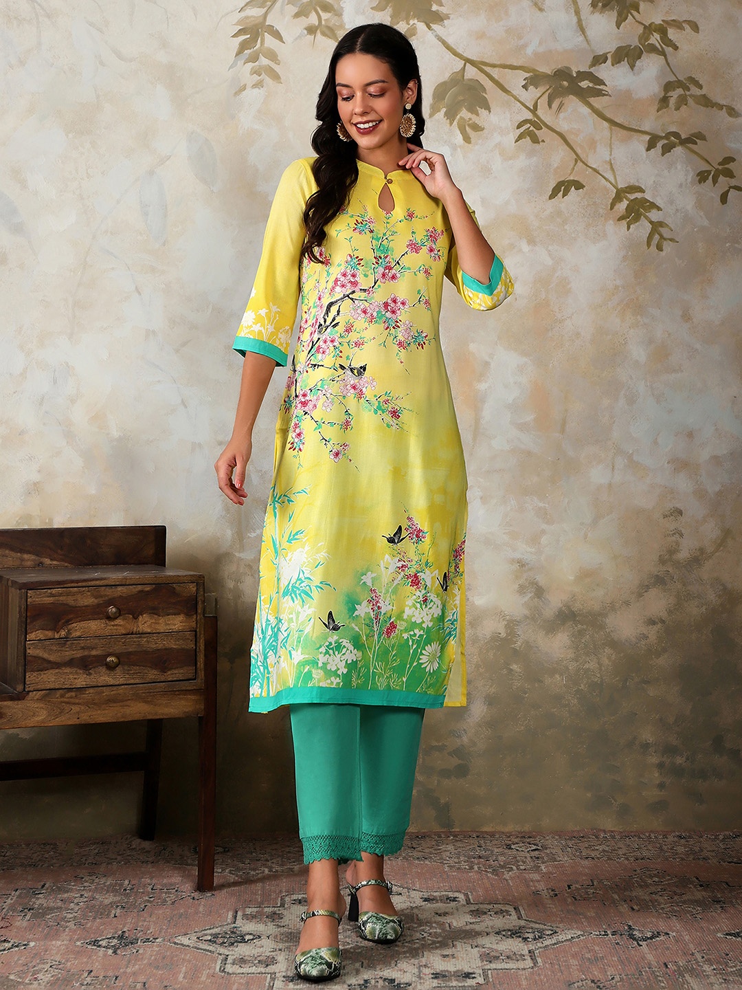 

AURELIA Floral Printed Rayon Band Collar Straight Kurta, Yellow
