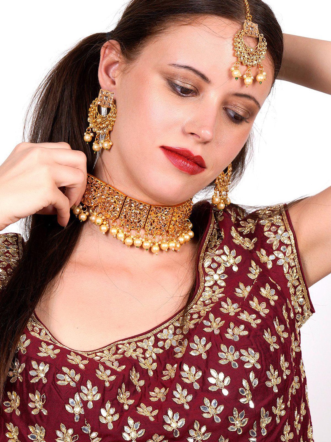 

ODETTE Gold-Plated kundan Studded & Pearls Beaded Jewellery Set, White