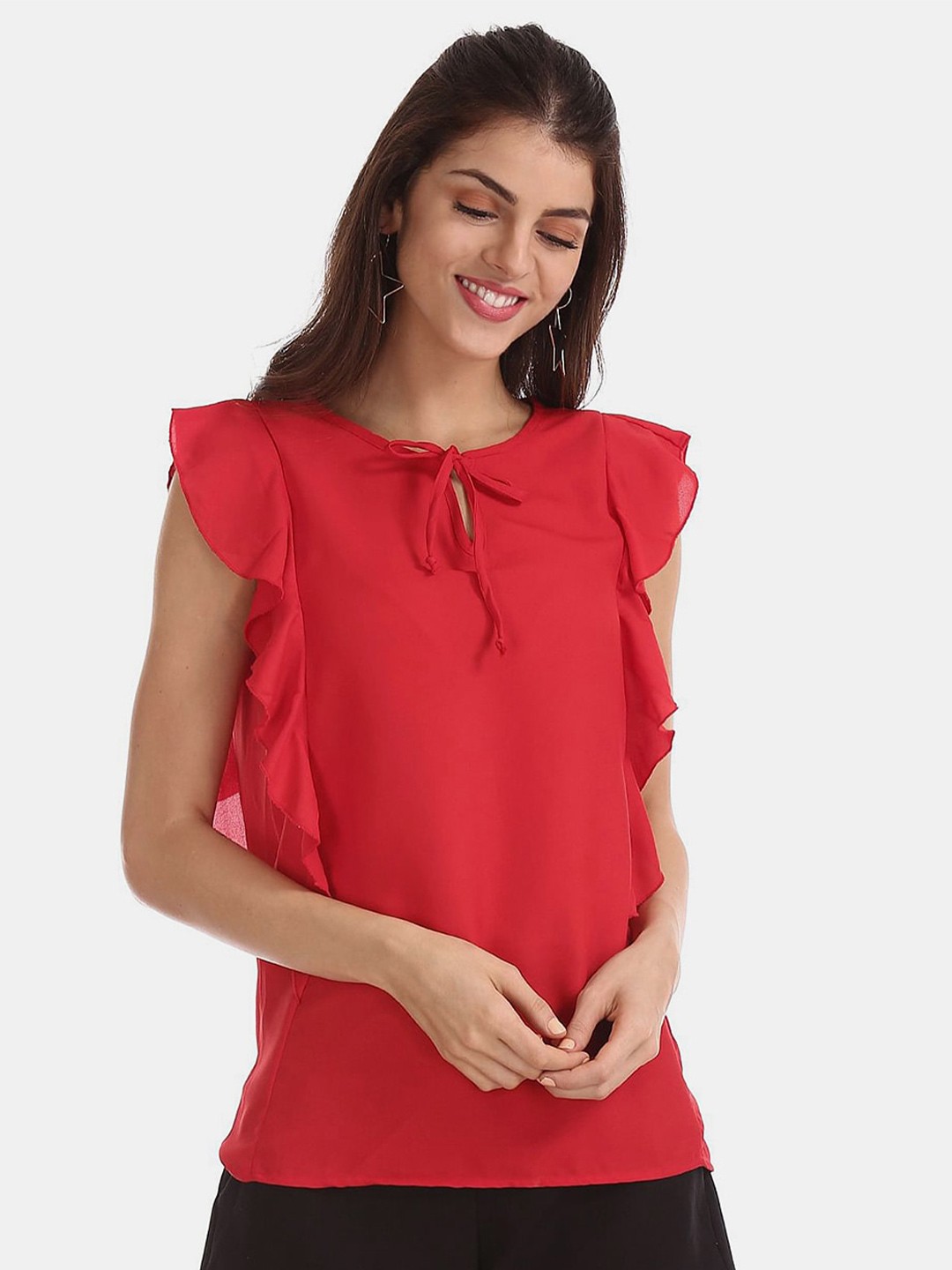 

V-Mart Ruffles Tie-Up Neck Top, Red