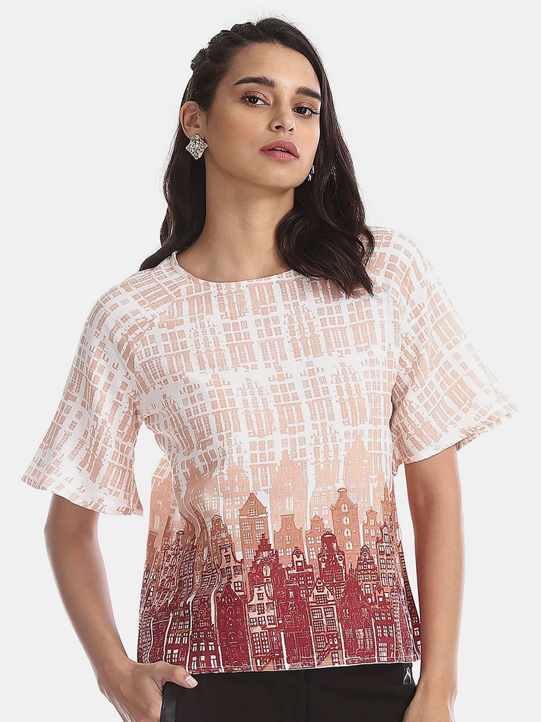 

V-Mart Round Neck Flared Sleeves Print Top, White