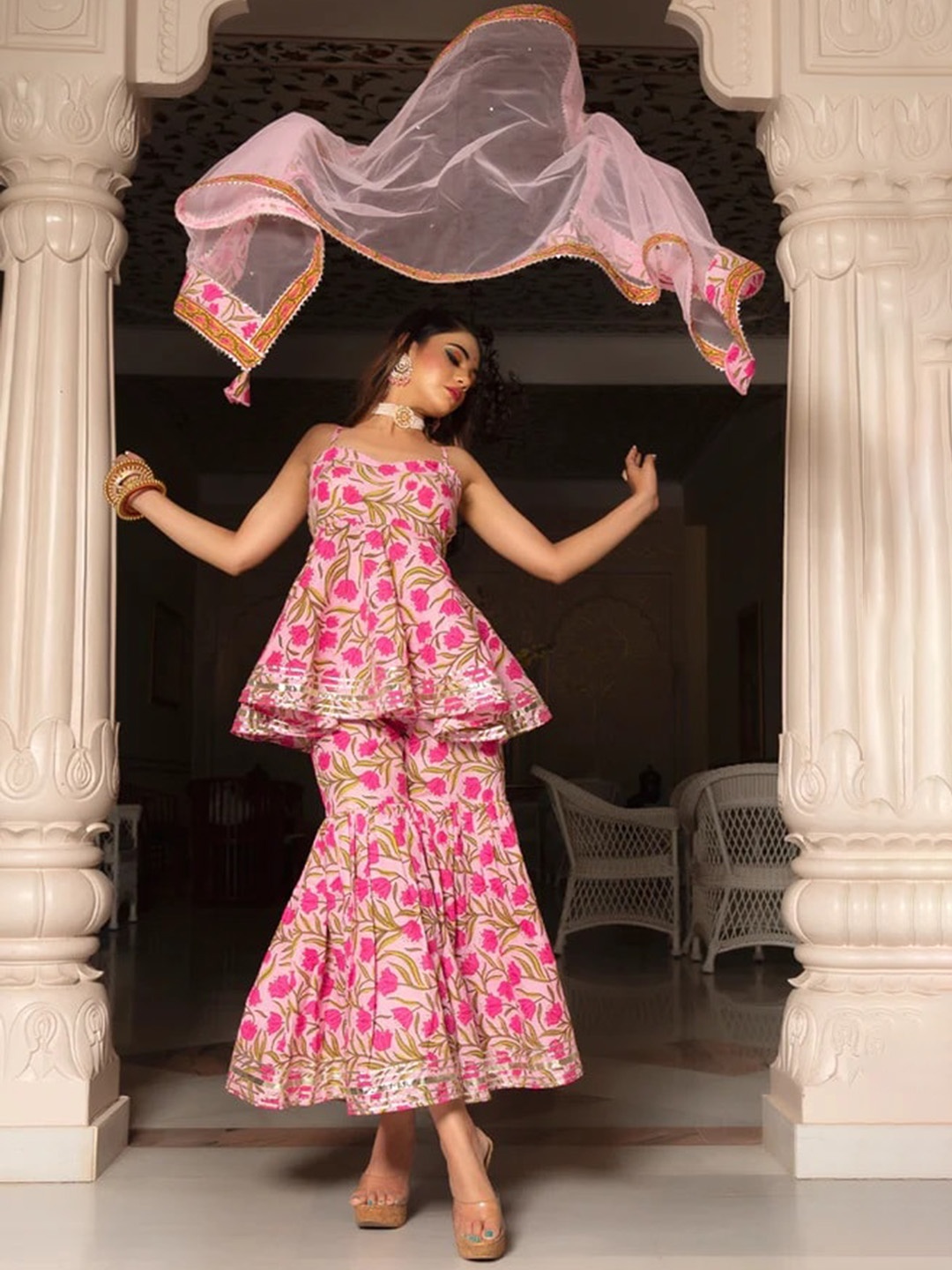 

Pomcha Floral Printed Gotta Patti Kurti With Sharara & Dupatta, Pink