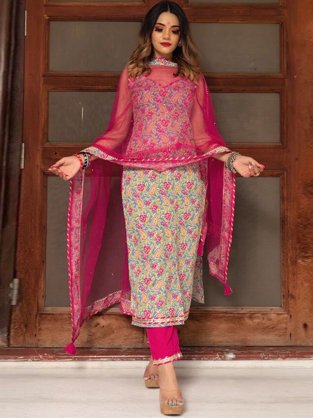 

Pomcha Floral Printed Gotta Patti Pure Cotton Kurta with Trousers & Dupatta, Green