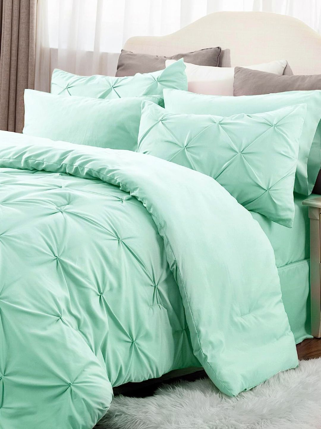 

THE WHITE MOSS Marquis Luxurious Pinch Pleated King AC Room Comforter & 2 Pillow Covers, Green