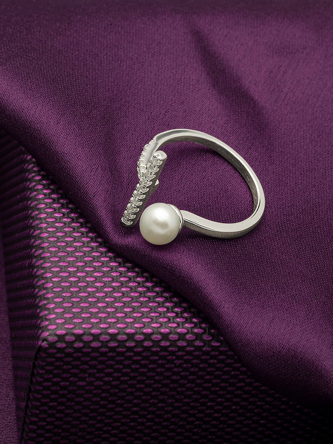 

SILBERRY 925 Sterling Silver CZ Studded & Pearl Beaded Finger Ring