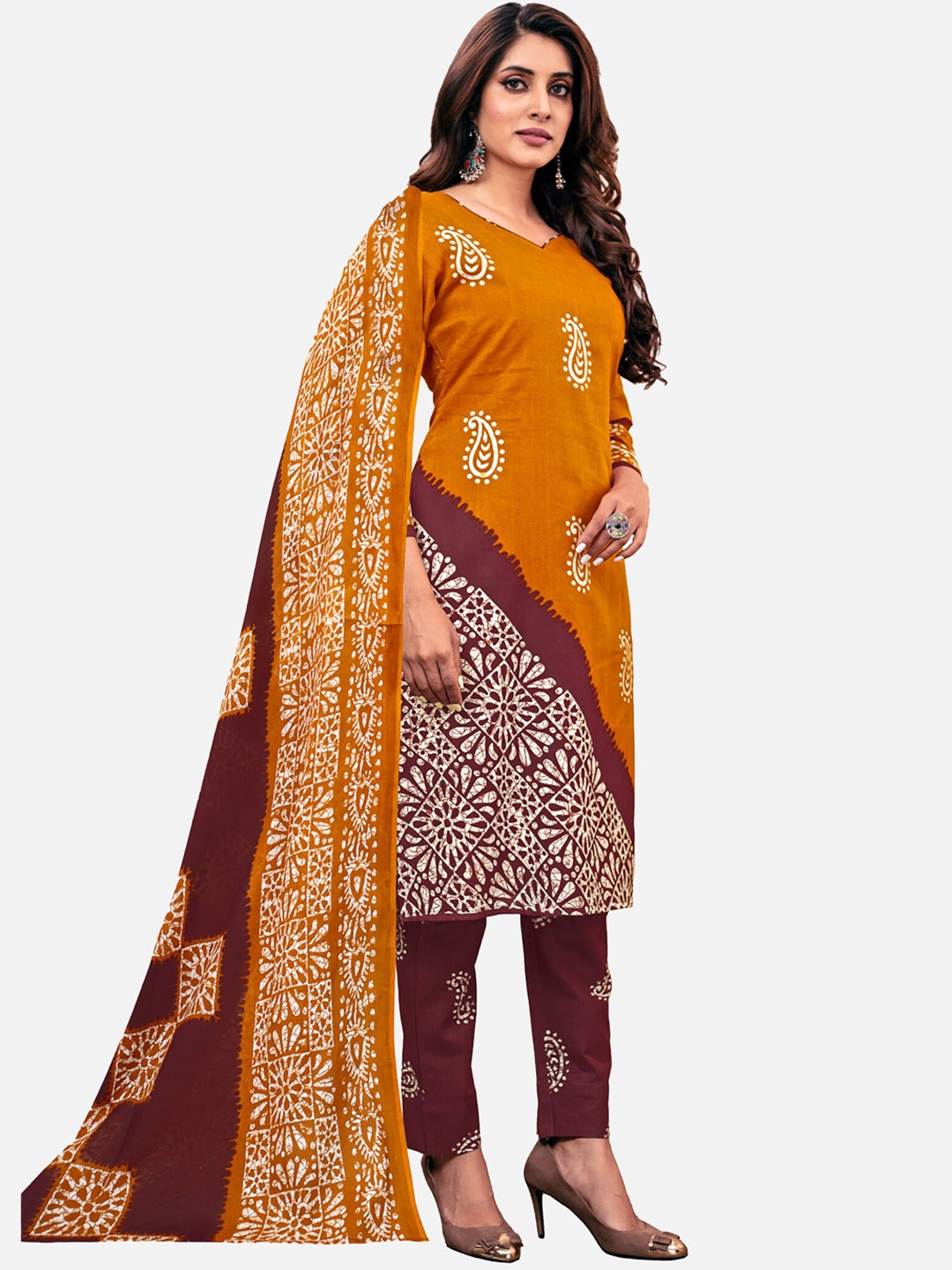 

Jevi Prints Ethnic Motifs Printed Pure Cotton Kurta With Trousers & Dupatta, Yellow