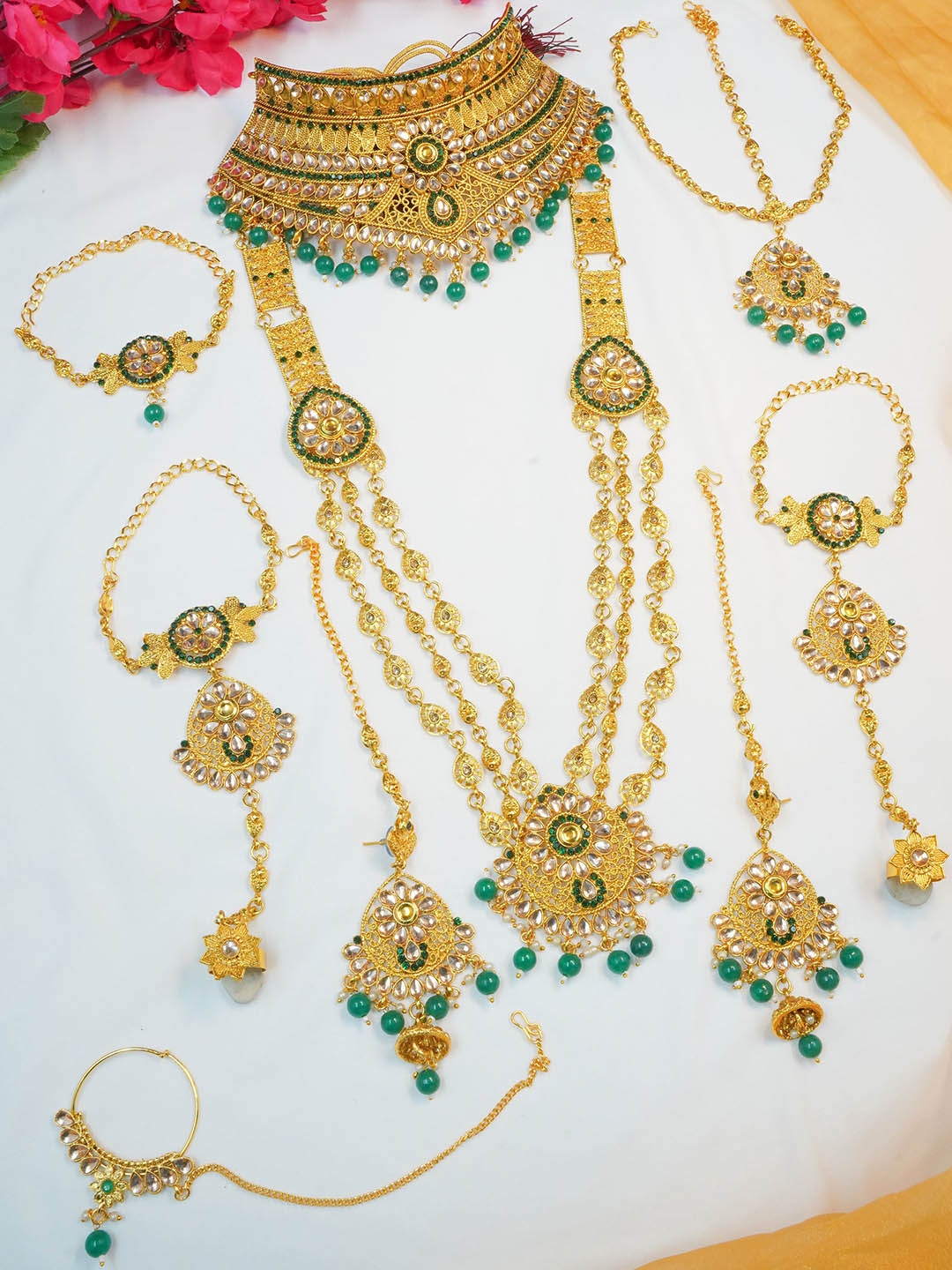 

GRIIHAM Gold-Plated Stone Studded & beaded Bridal Jewellery Set